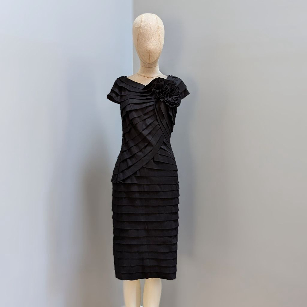 Tadashi Shoji Black Dress Size 4 - Picture 2 of 11